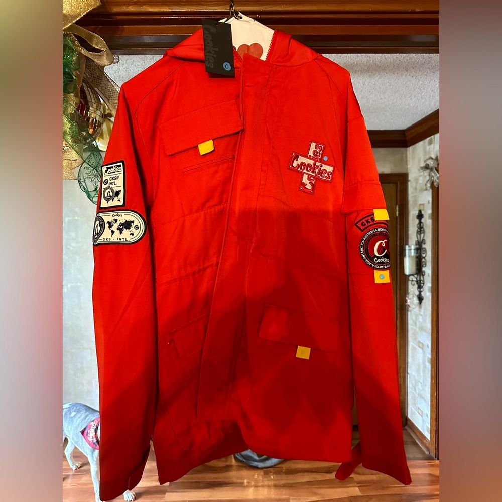 Cookies red jacket water restraints size medium